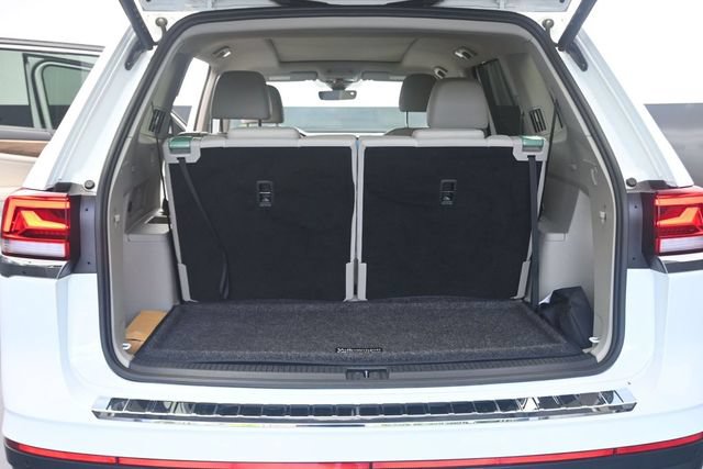 Used 2024 Volkswagen Atlas SE FWD image 18