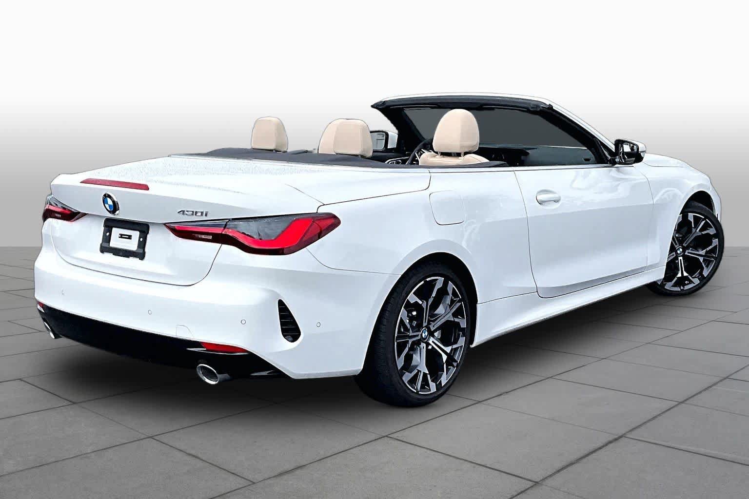 Used 2026 BMW 430i Convertible RWD image 13