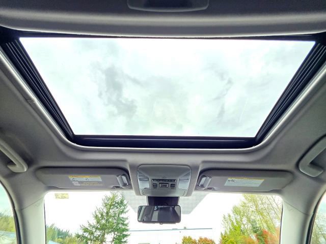 Used 2019 Toyota RAV4 Limited image 23