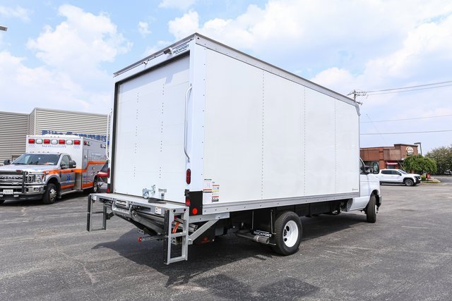 New 2026 Ford E-450 and Econoline 450 Super Duty w/ Power Equipment Group image 10