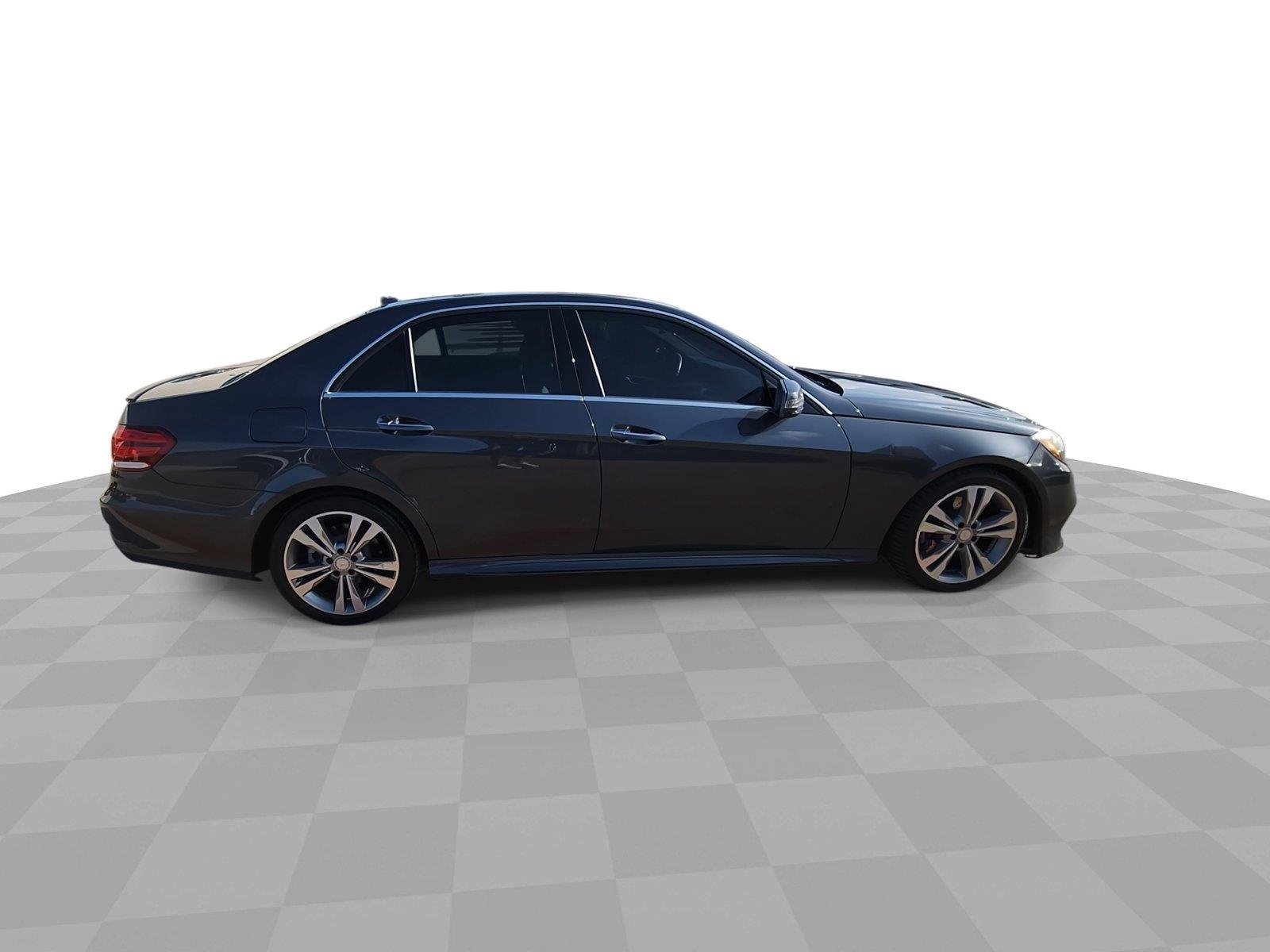 Used 2015 Mercedes-Benz E 350 Sedan image 9
