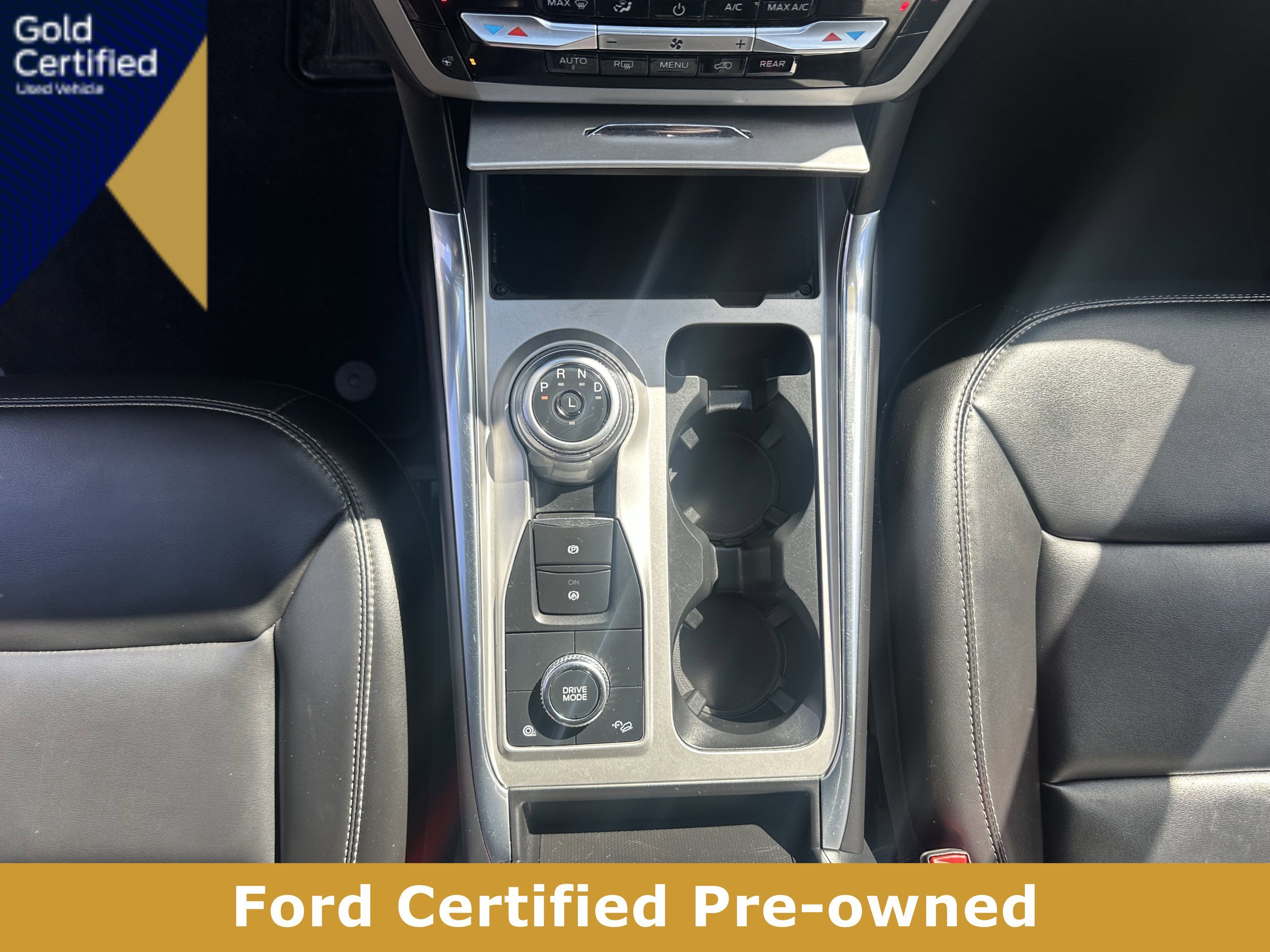 Certified 2023 Ford Explorer XLT w/ Equipment Group 202A AWD/4WD image 16