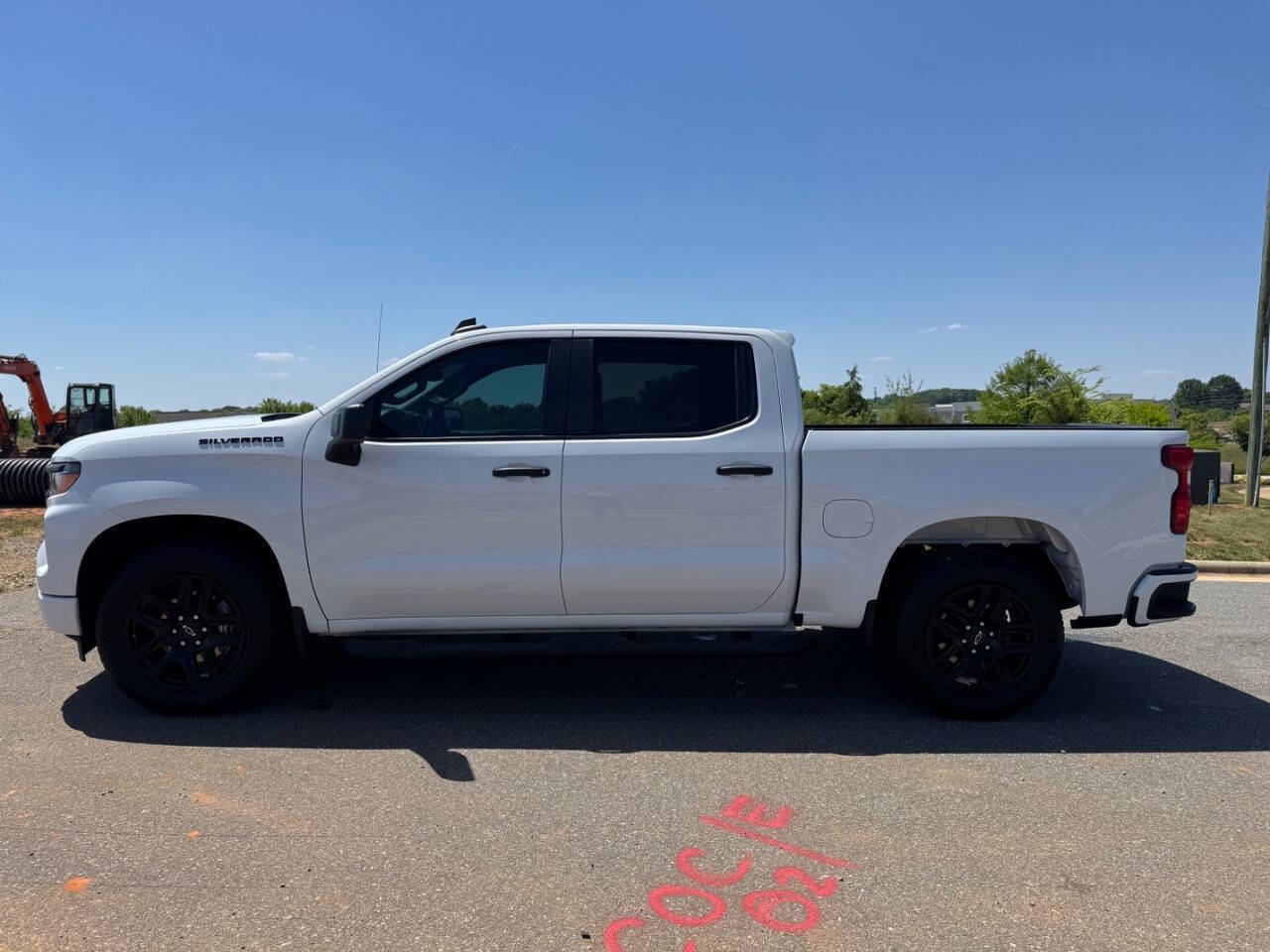 Used 2023 Chevrolet Silverado 1500 Custom w/ Rally Edition RWD image 5