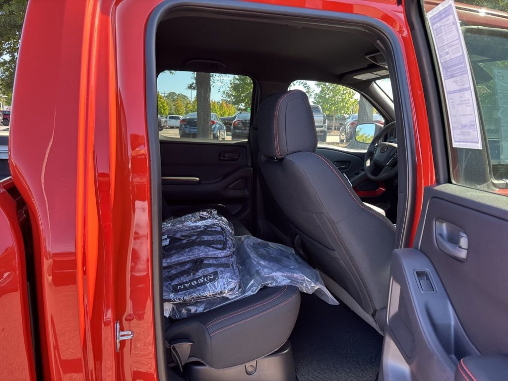 New 2026 Nissan Frontier PRO-4X w/ Pro-4x Convenience Package image 18