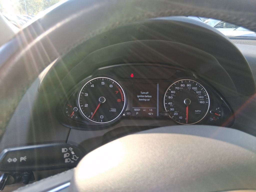 Used 2017 Audi Q5 2.0T Premium Plus w/ Technology Package image 17