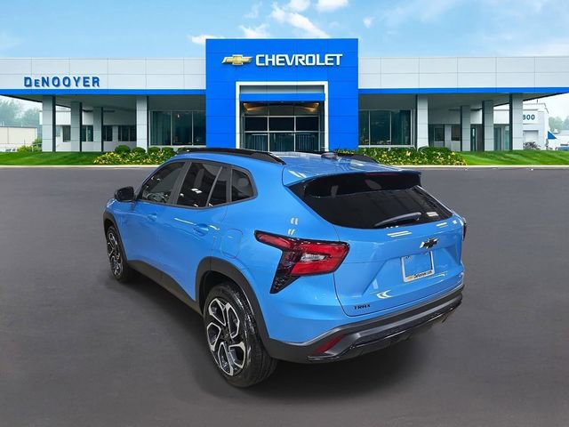 New 2025 Chevrolet Trax RS w/ Driver Confidence Package image 10
