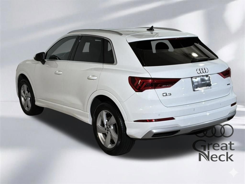 Used 2019 Audi Q3 2.0T Premium Plus image 8
