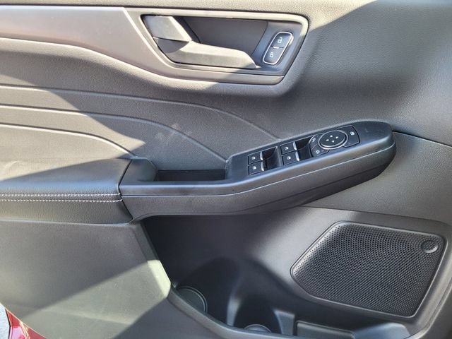 New 2026 Ford Escape Active w/ Tech Pack #1 FWD image 47