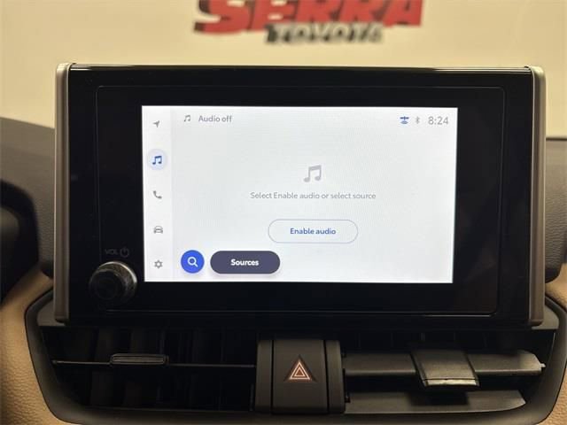 Used 2025 Toyota RAV4 LE AWD/4WD image 17