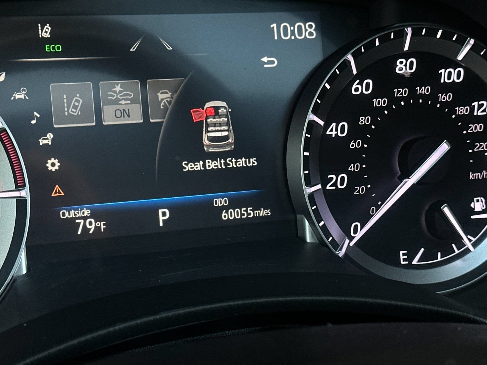 Used 2022 Toyota Highlander XLE FWD image 28