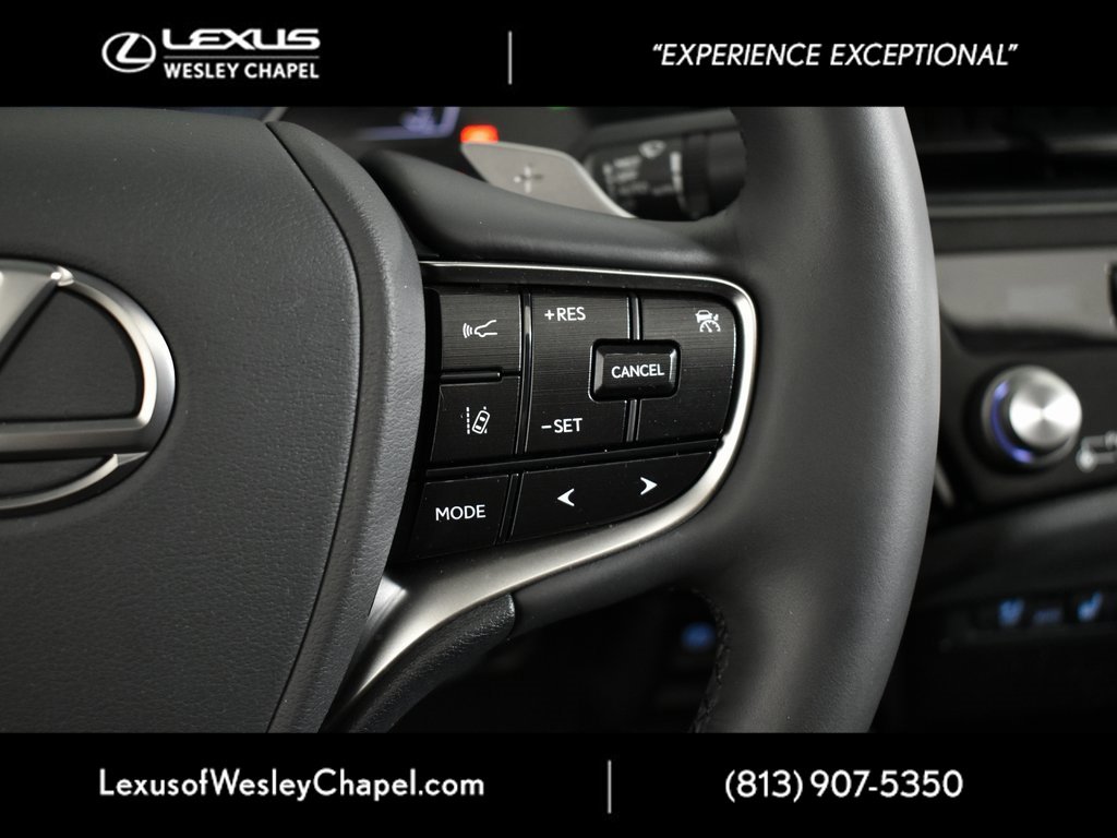 Used 2023 Lexus ES 250 w/ Premium Package image 40