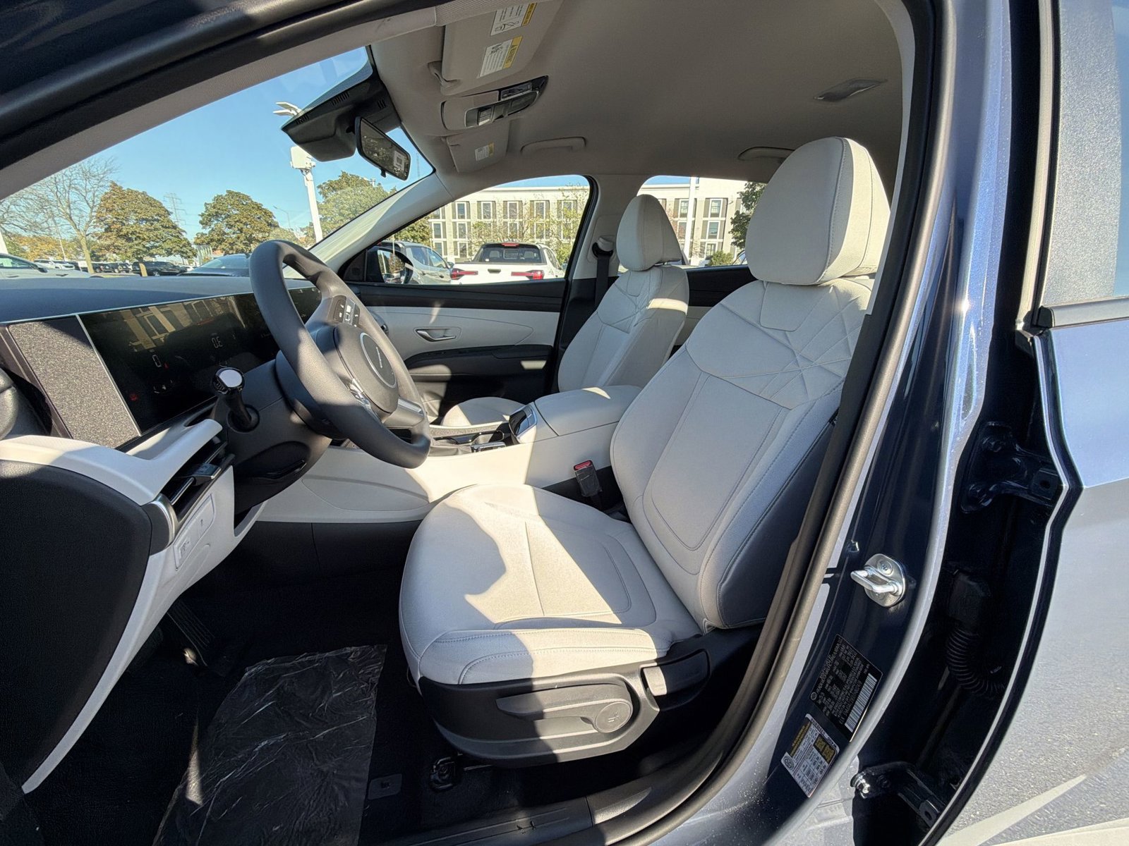 New 2026 Hyundai Tucson SE AWD/4WD image 13