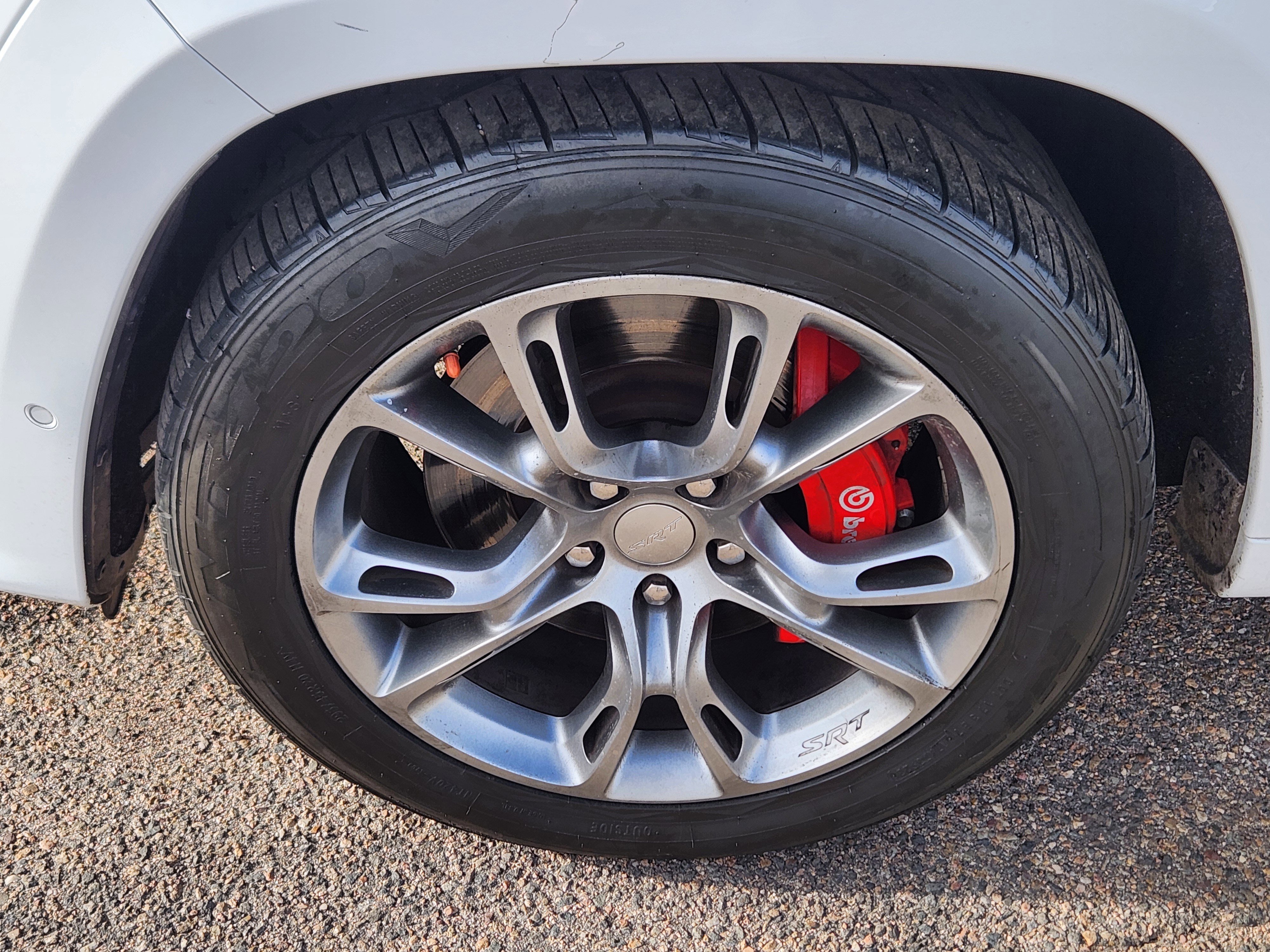 Used 2020 Jeep Grand Cherokee SRT image 7