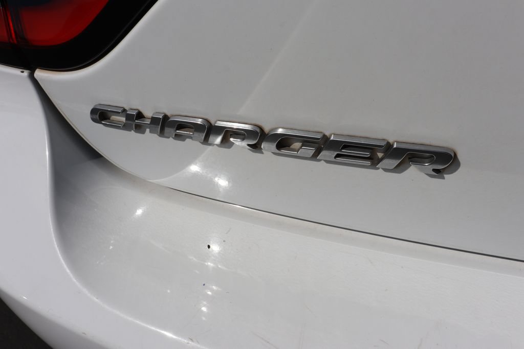 Used 2023 Dodge Charger SXT RWD image 6