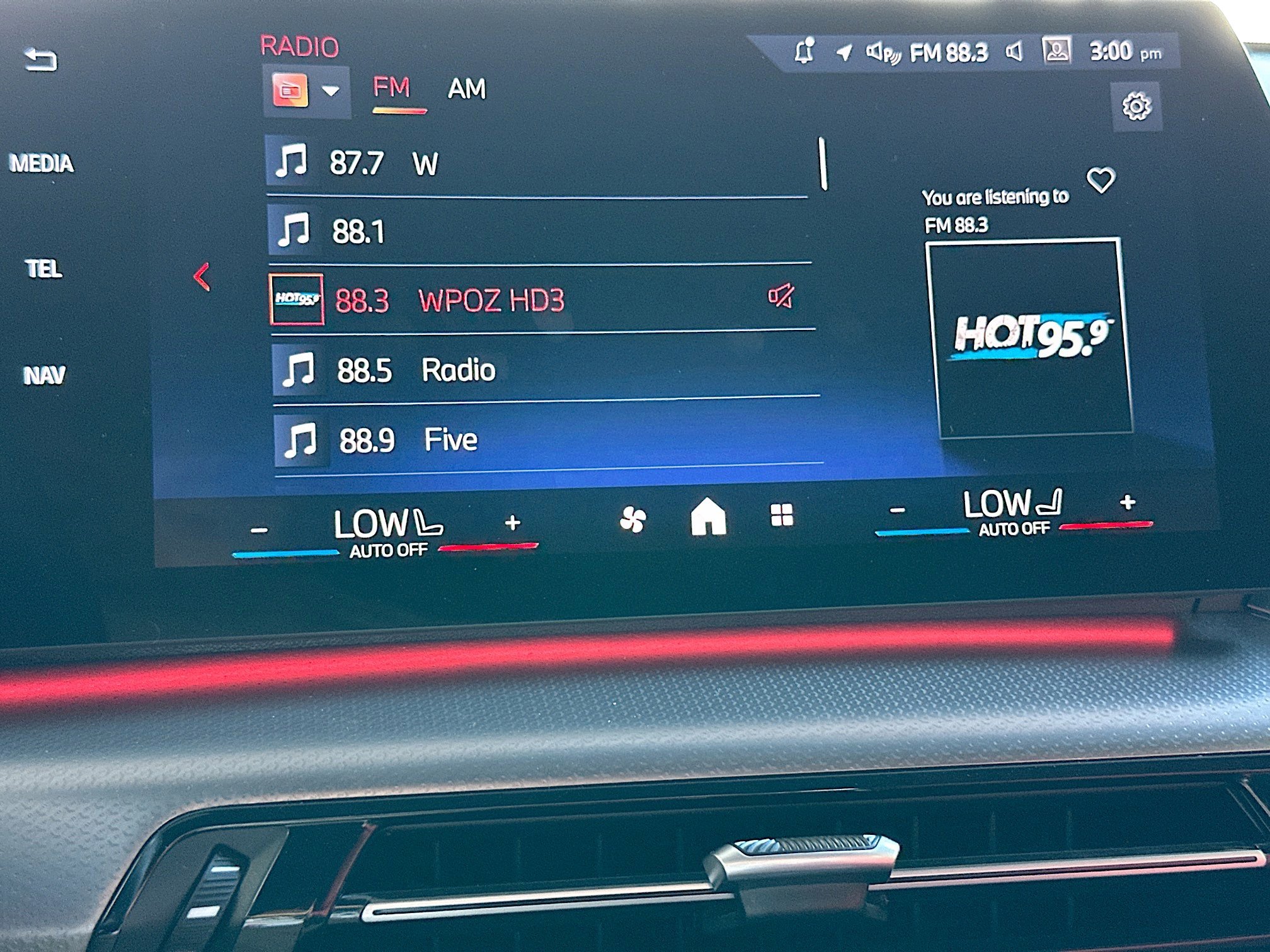 Certified 2025 BMW X2 M35i w/ Premium Package image 14