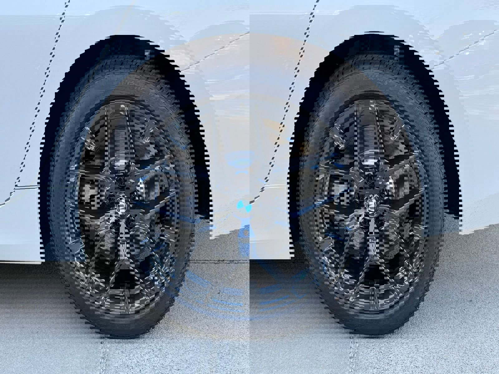 New 2026 BMW 330i Sedan w/ Driving Assistance Package image 16