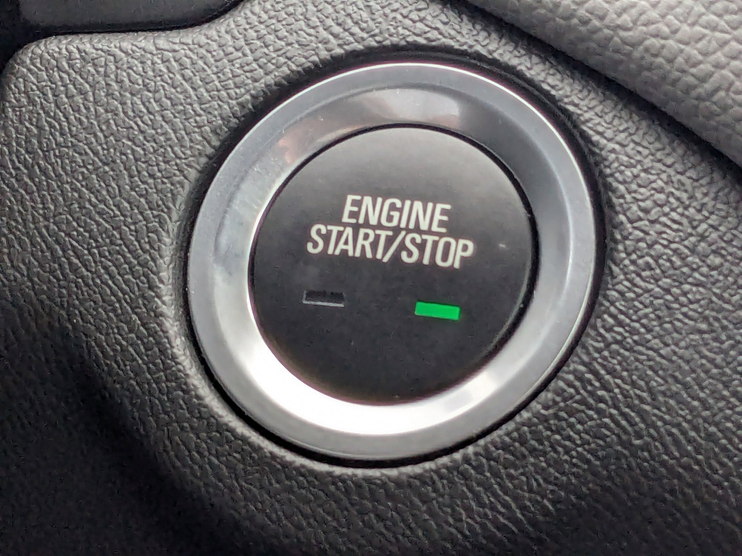 Used 2024 Chevrolet Equinox LS w/ LS Convenience Package image 28