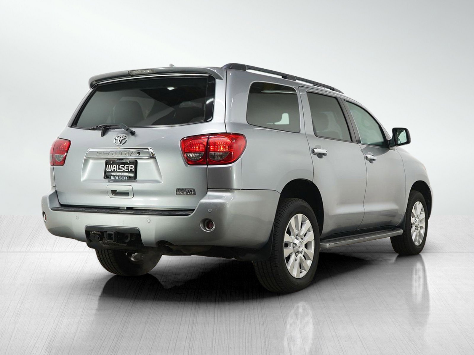 Used 2012 Toyota Sequoia Platinum AWD/4WD image 5