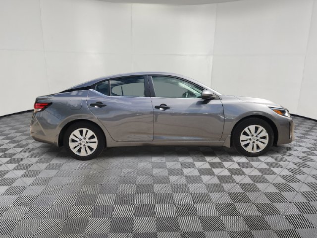 Used 2024 Nissan Sentra S FWD image 4