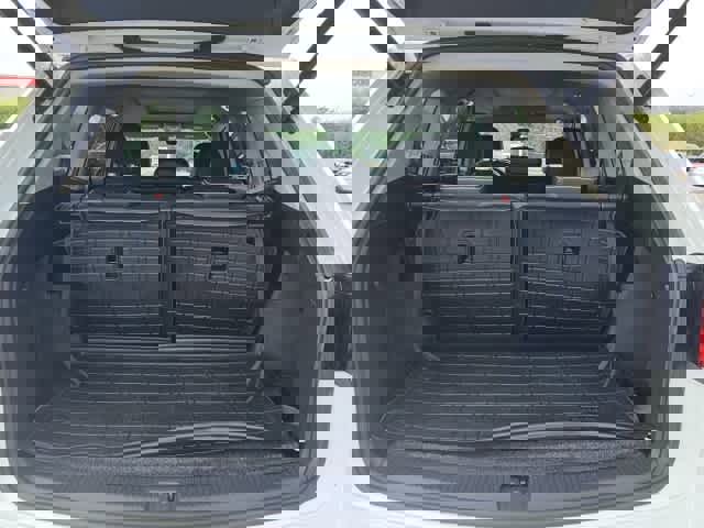 Used 2022 Volkswagen Atlas SEL Premium image 23