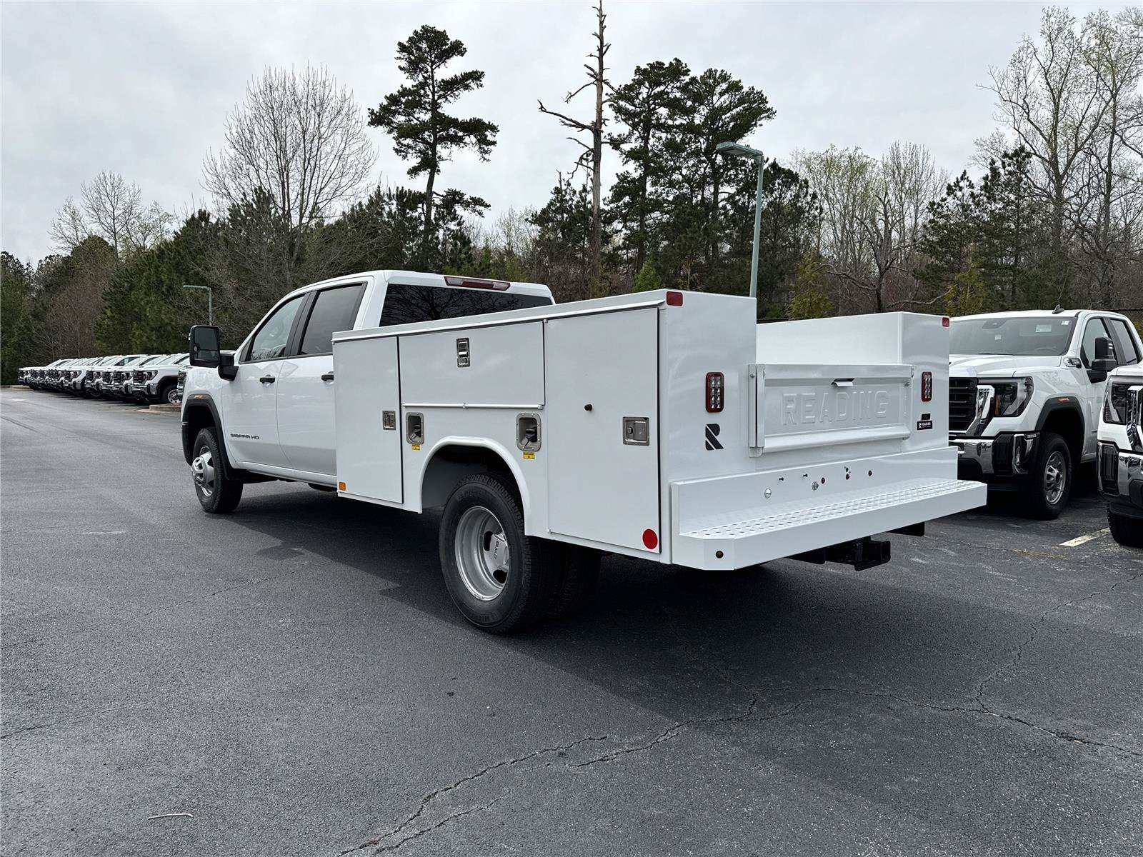 New 2025 GMC Sierra 3500 Pro w/ Convenience Package RWD image 5