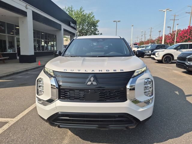 New 2026 Mitsubishi Outlander LE FWD image 8