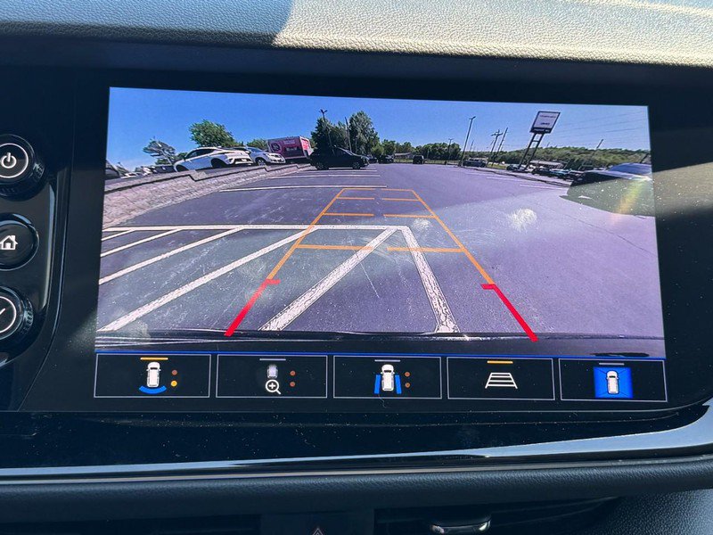 Used 2021 Buick Envision Avenir AWD/4WD image 24