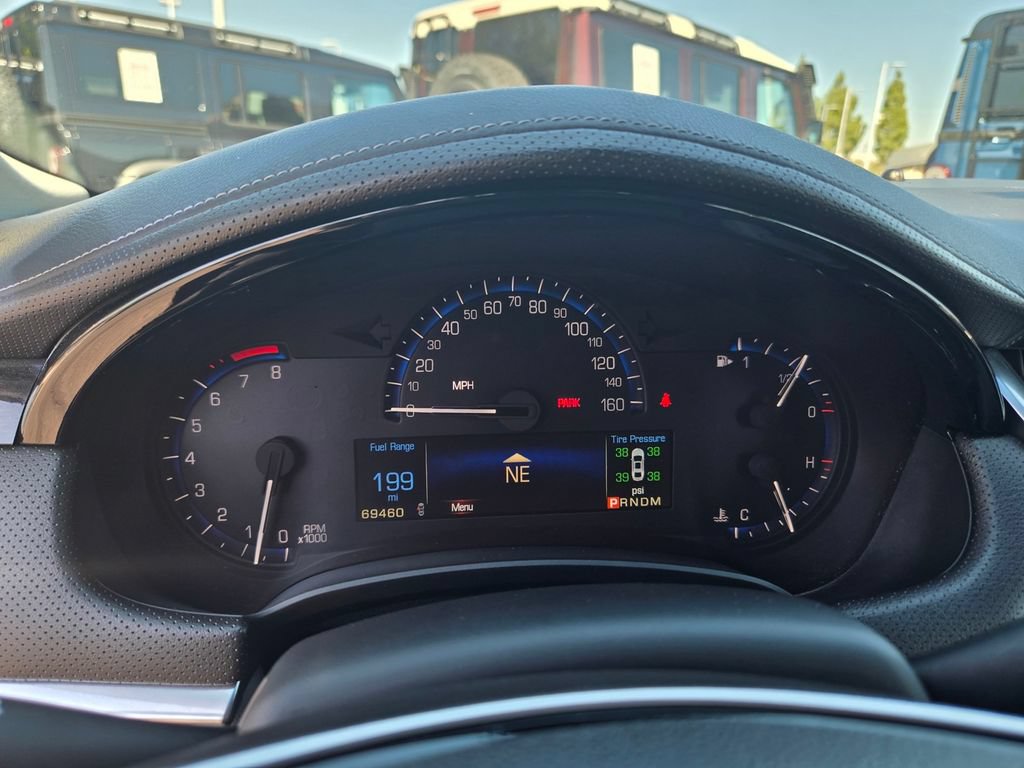 Used 2014 Cadillac XTS Luxury FWD image 23