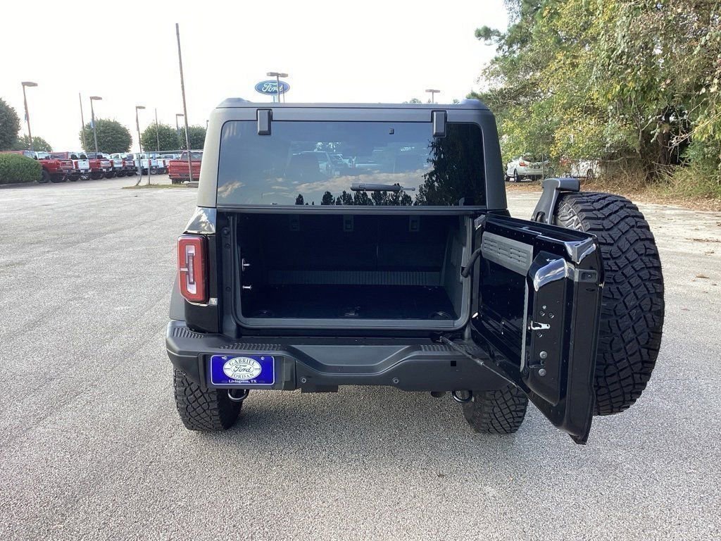 New 2025 Ford Bronco Badlands AWD/4WD image 9