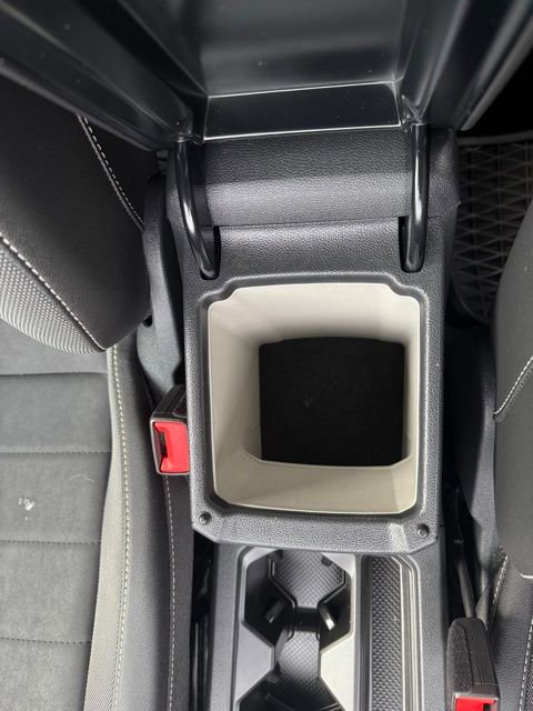 Used 2023 Volkswagen Taos SE image 29