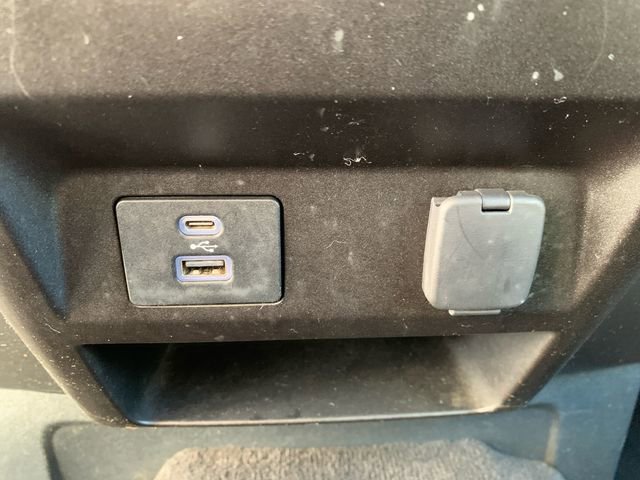 Certified 2022 Ford F250 XLT w/ Snow Plow Prep Package image 28