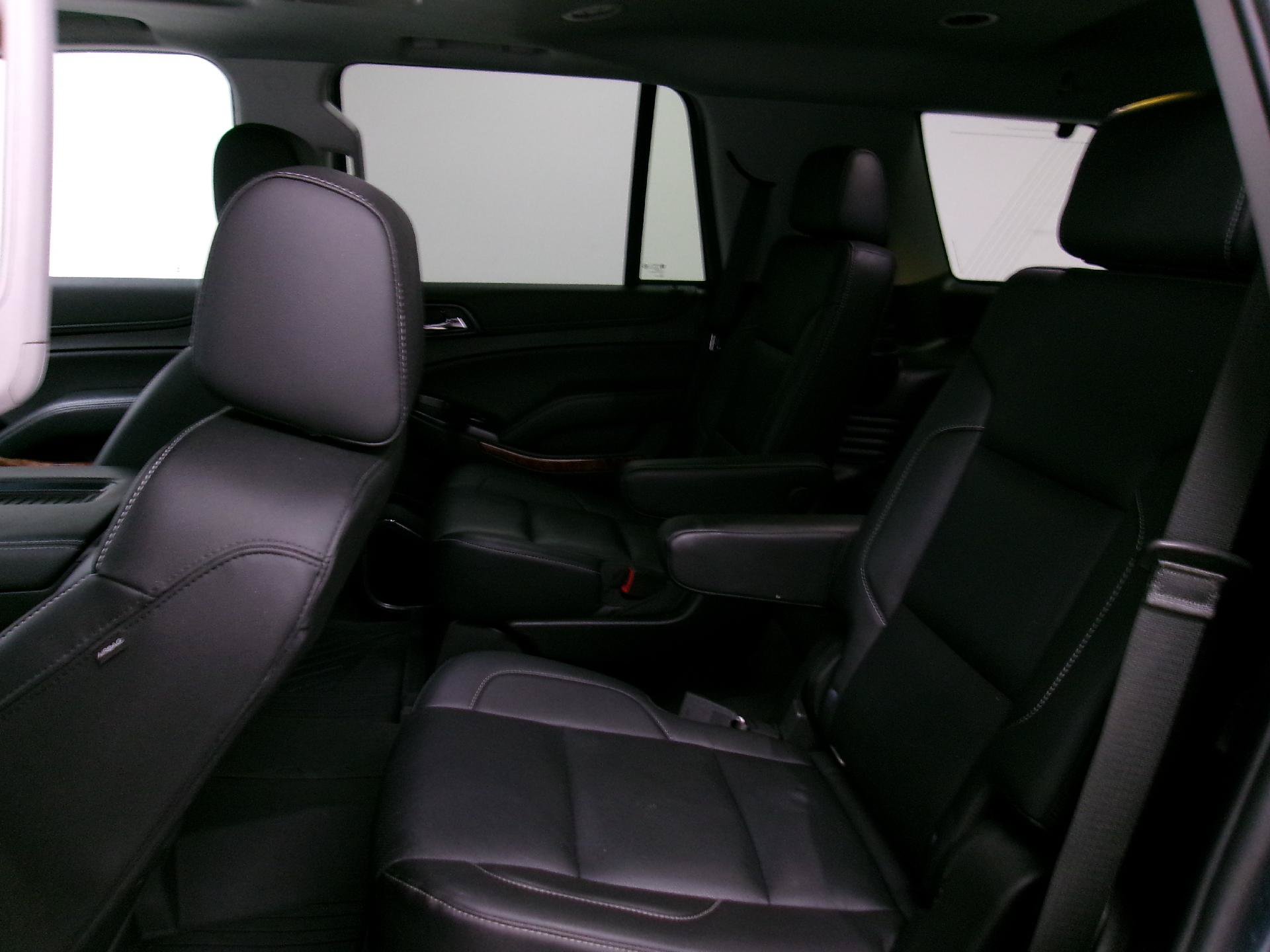 Used 2019 Chevrolet Tahoe Premier AWD/4WD image 10