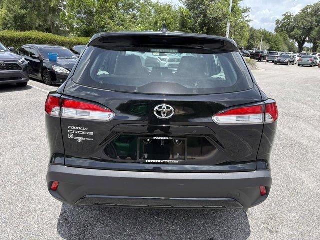Certified 2025 Toyota Corolla Cross L FWD image 3