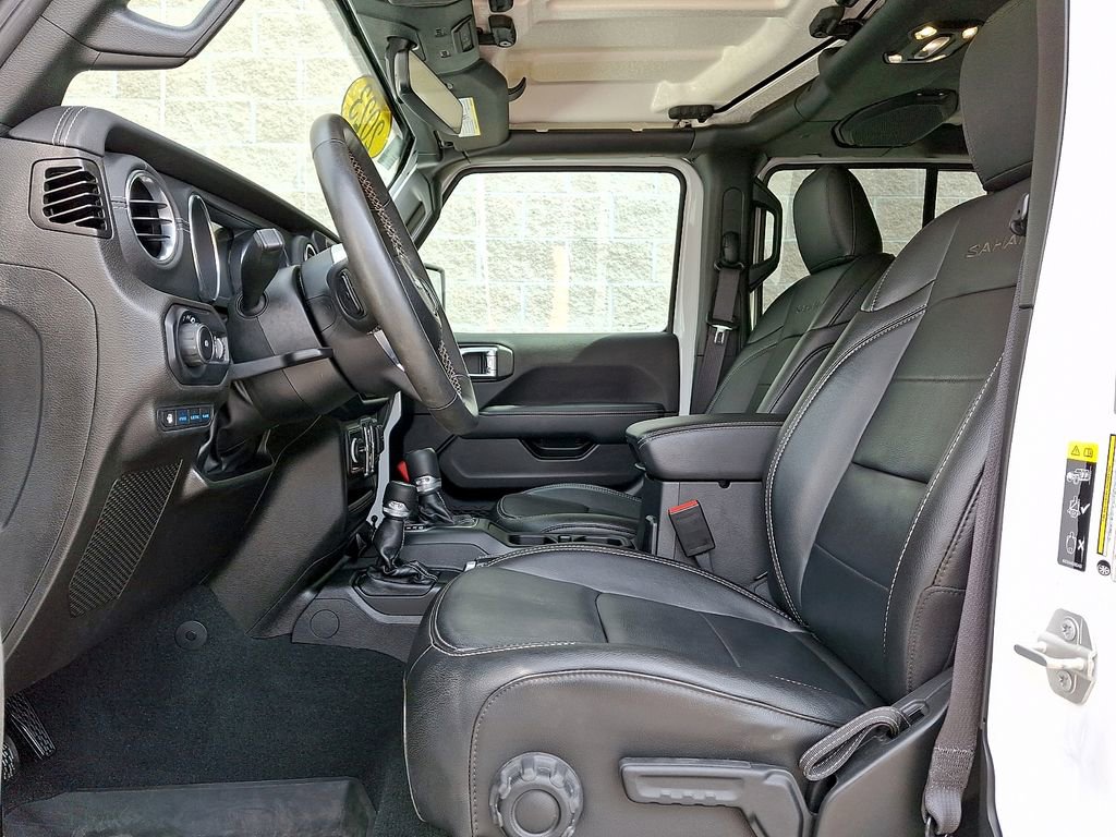 Used 2023 Jeep Wrangler Unlimited Sahara w/ Cold Weather Group image 13