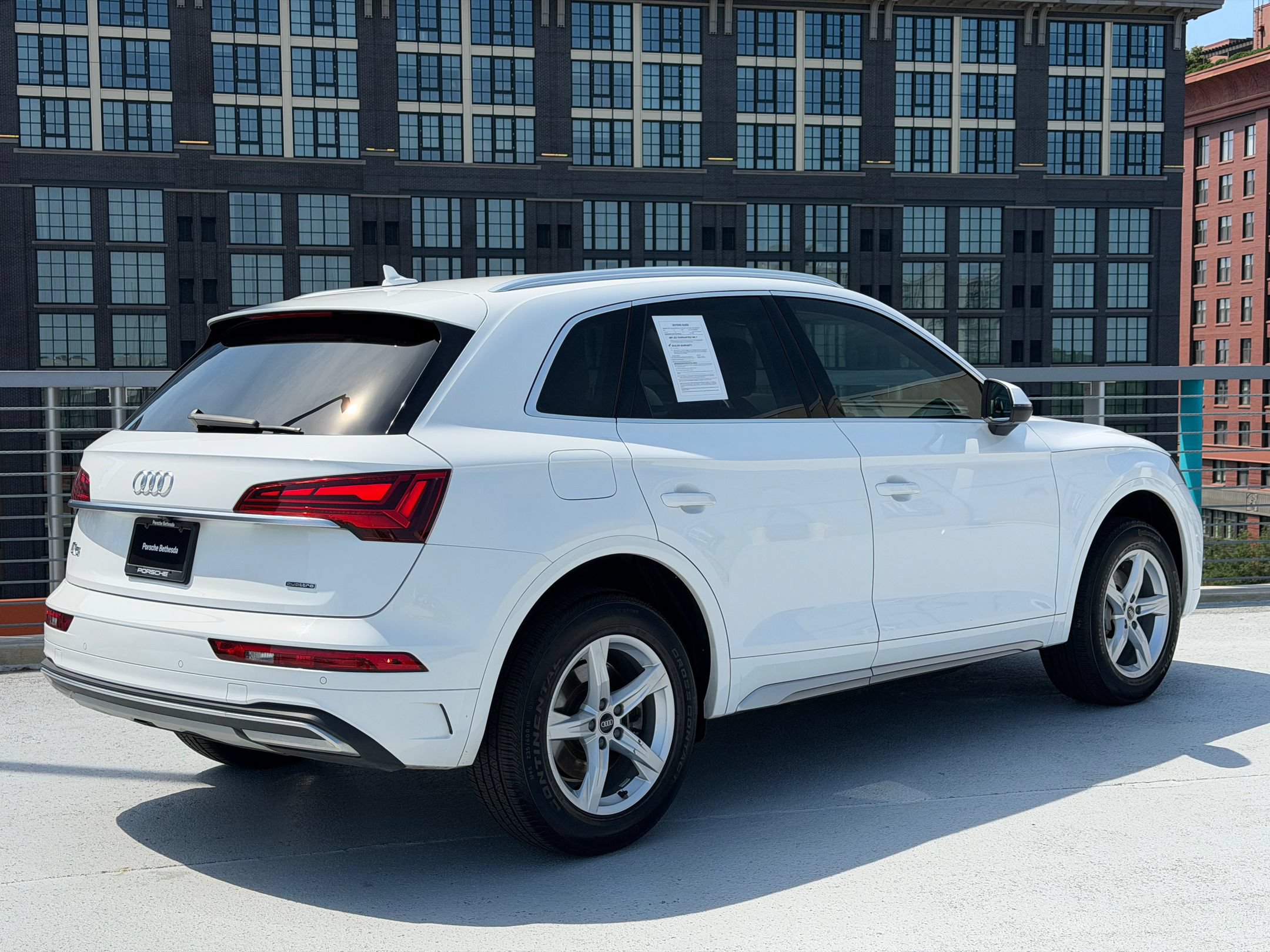 Used 2021 Audi Q5 2.0T Premium w/ Convenience Package AWD/4WD image 9