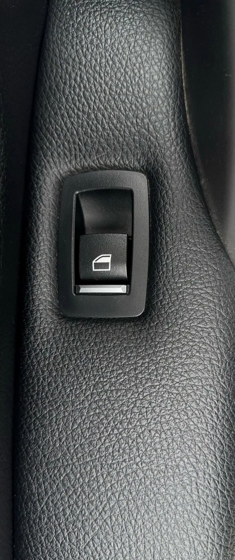 Used 2016 BMW 328d xDrive Sedan image 30