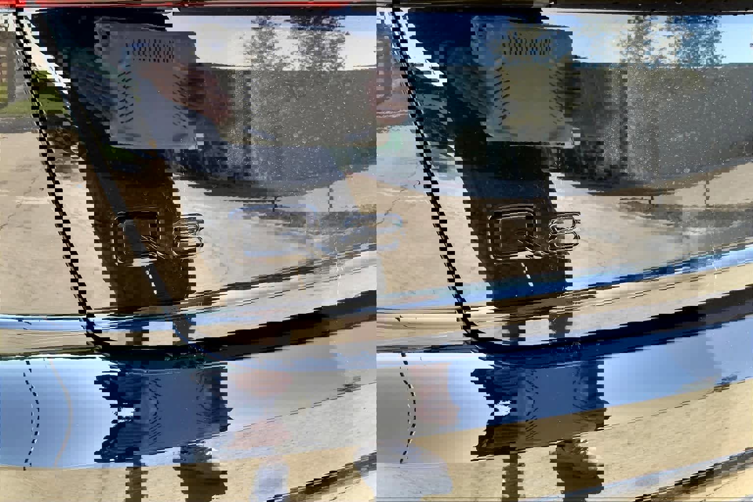 Used 2023 Audi Q8 Prestige w/ Prestige Package image 9