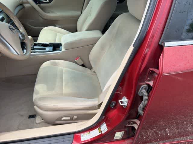 Used 2014 Nissan Altima 2.5 SV FWD image 21
