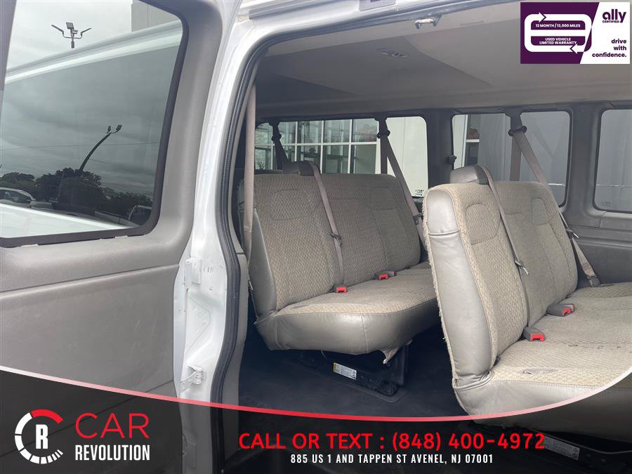 Used 2023 Chevrolet Express 3500 LS RWD image 36