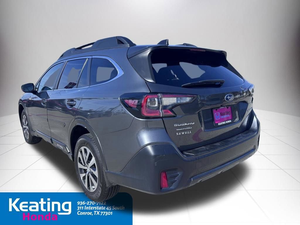 Used 2022 Subaru Outback Premium image 9