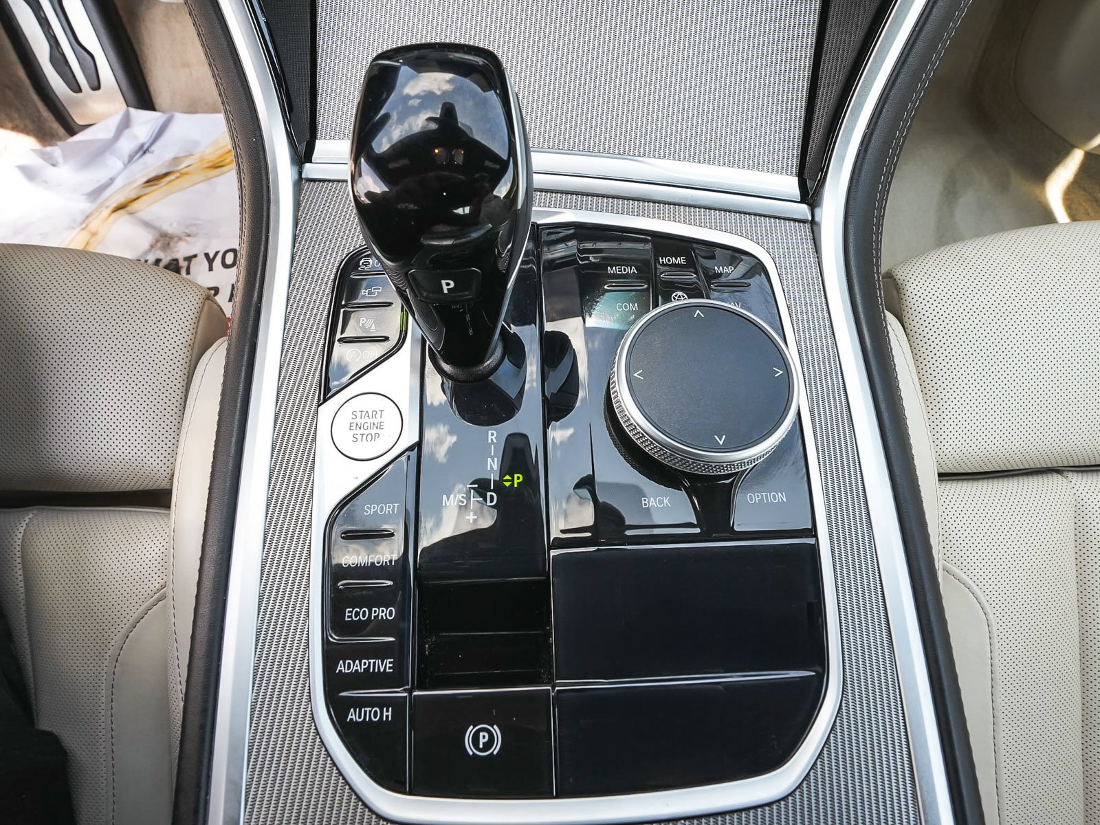 Used 2024 BMW 840i xDrive Coupe w/ Driving Assistance Package AWD/4WD image 31