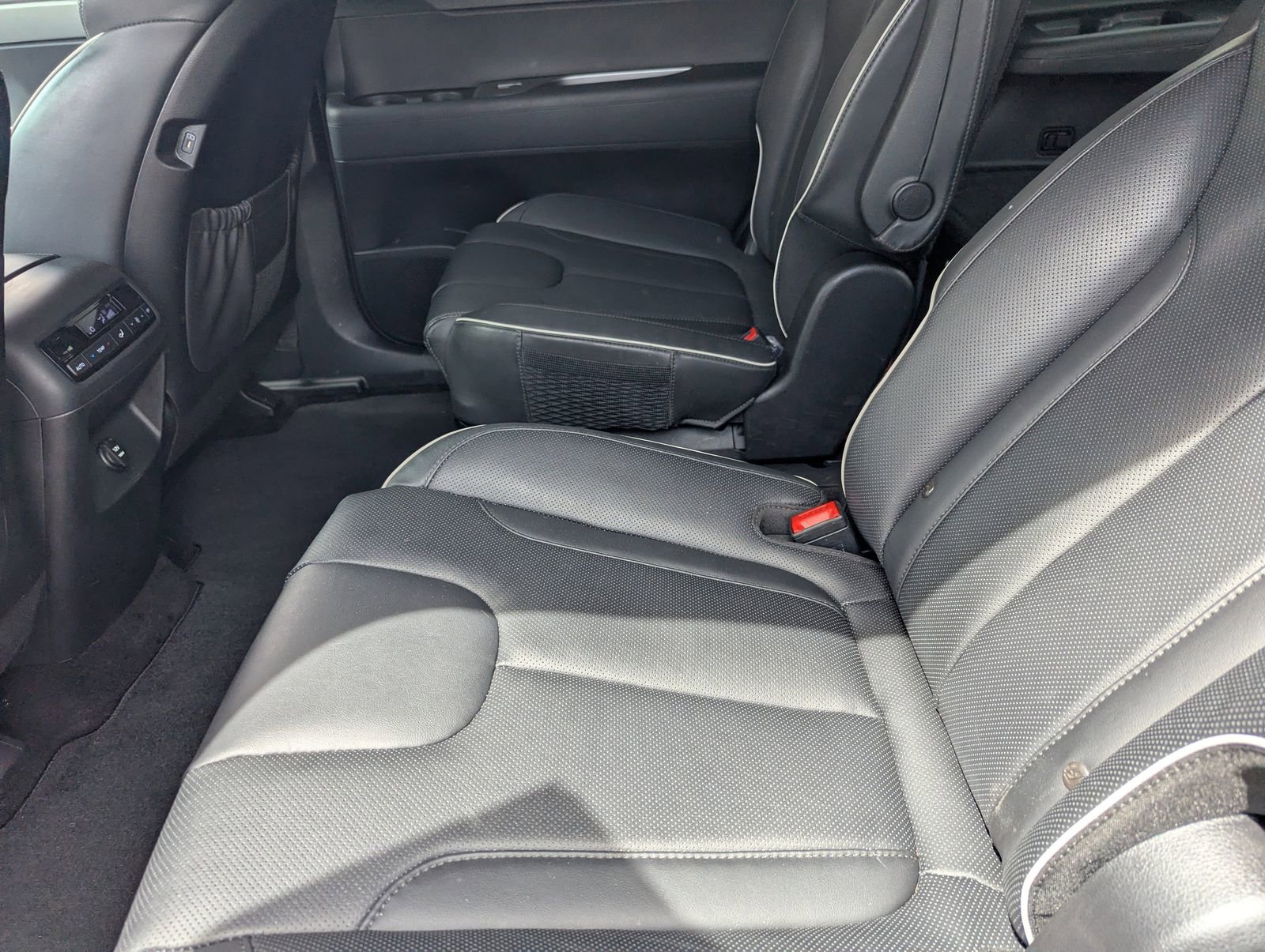 Used 2024 Hyundai Palisade XRT FWD image 15