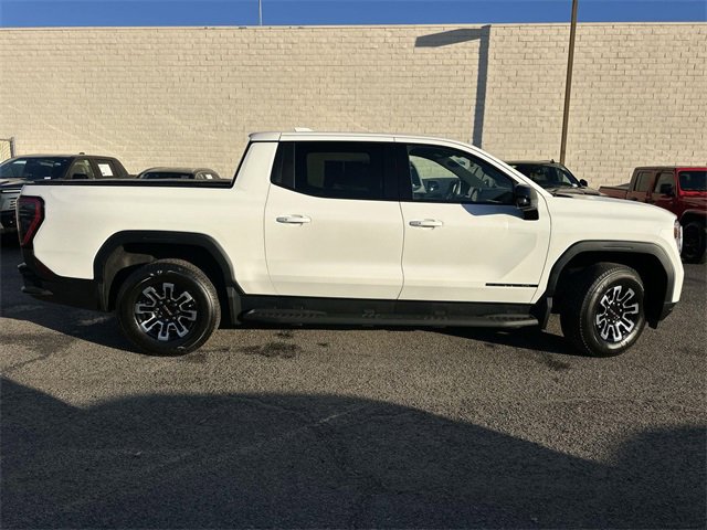 Used 2026 GMC Sierra EV Elevation image 3