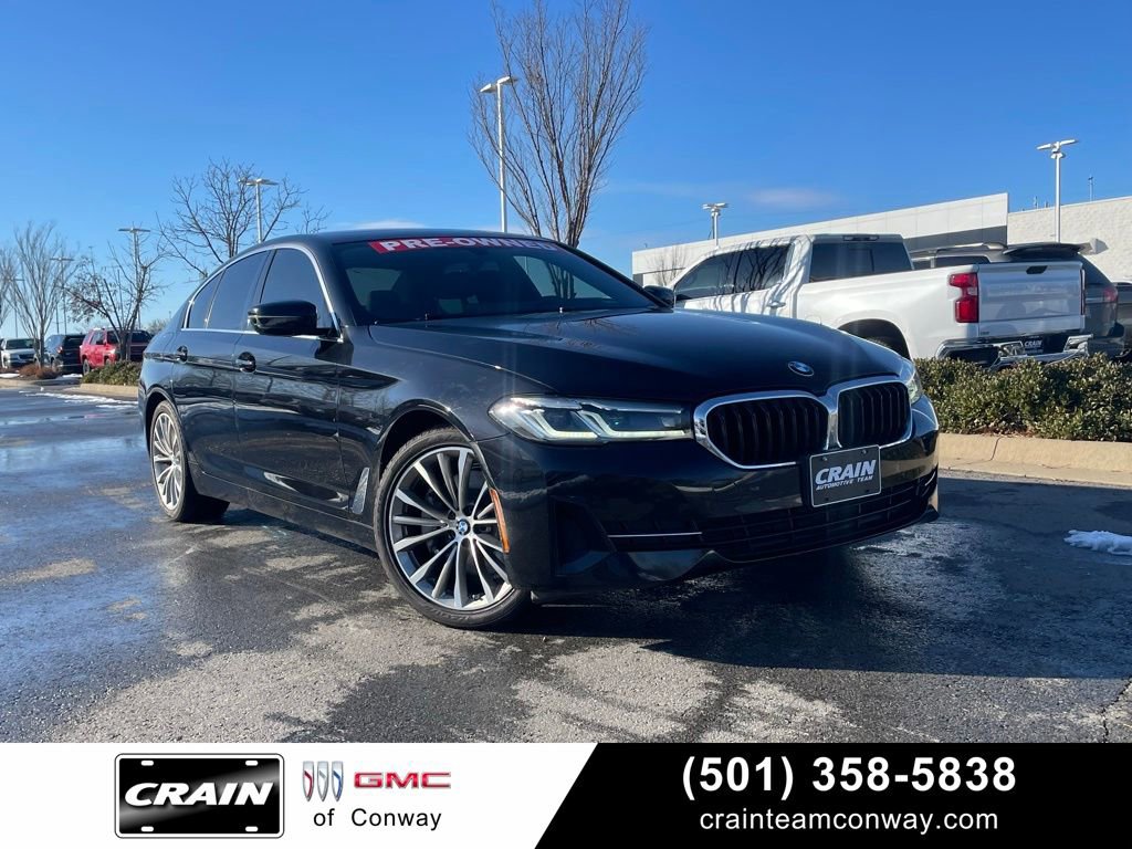 Used 2022 BMW 530i w/ Convenience Package image 1