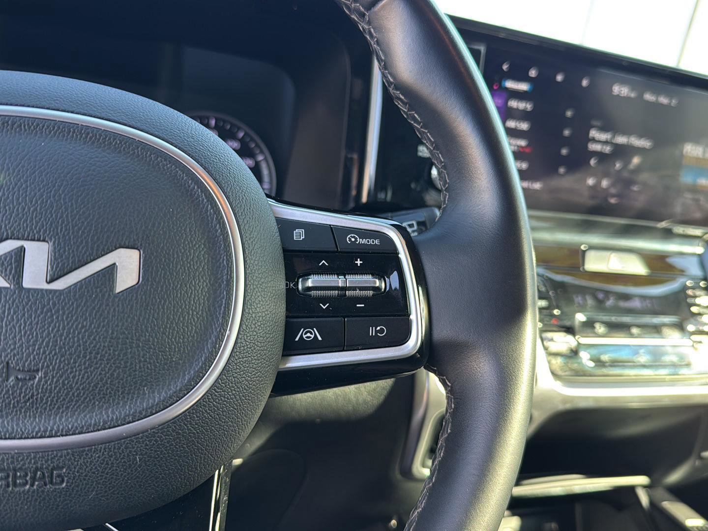 Used 2022 Kia Sorento S image 19