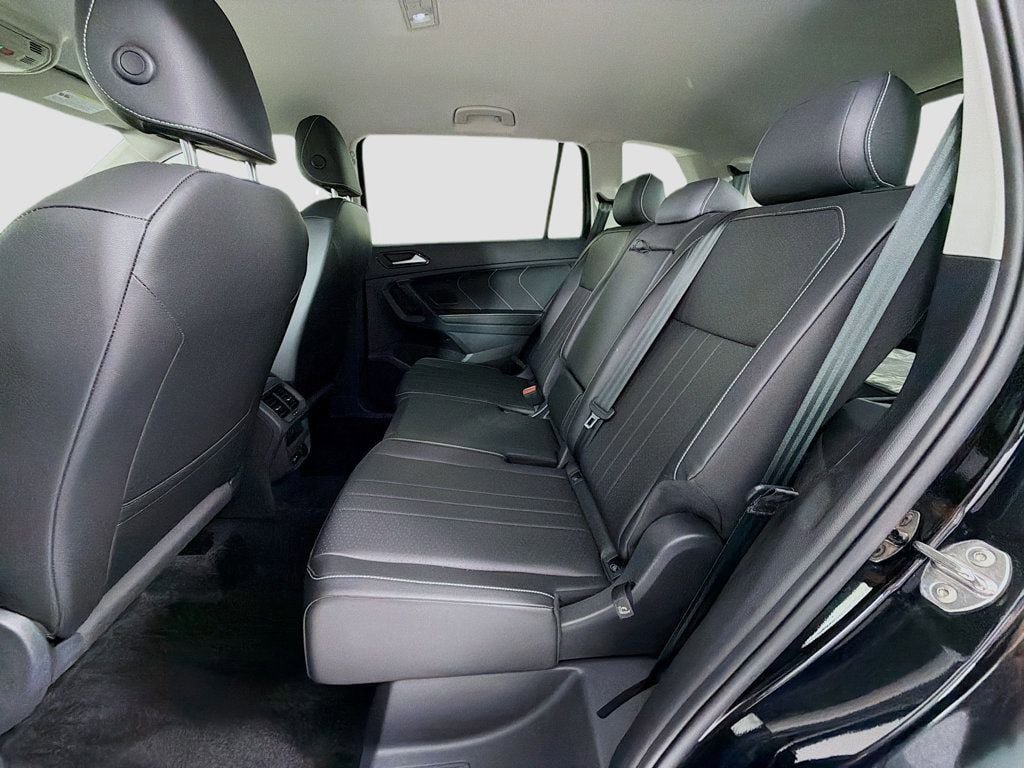 Used 2023 Volkswagen Tiguan SE FWD image 23