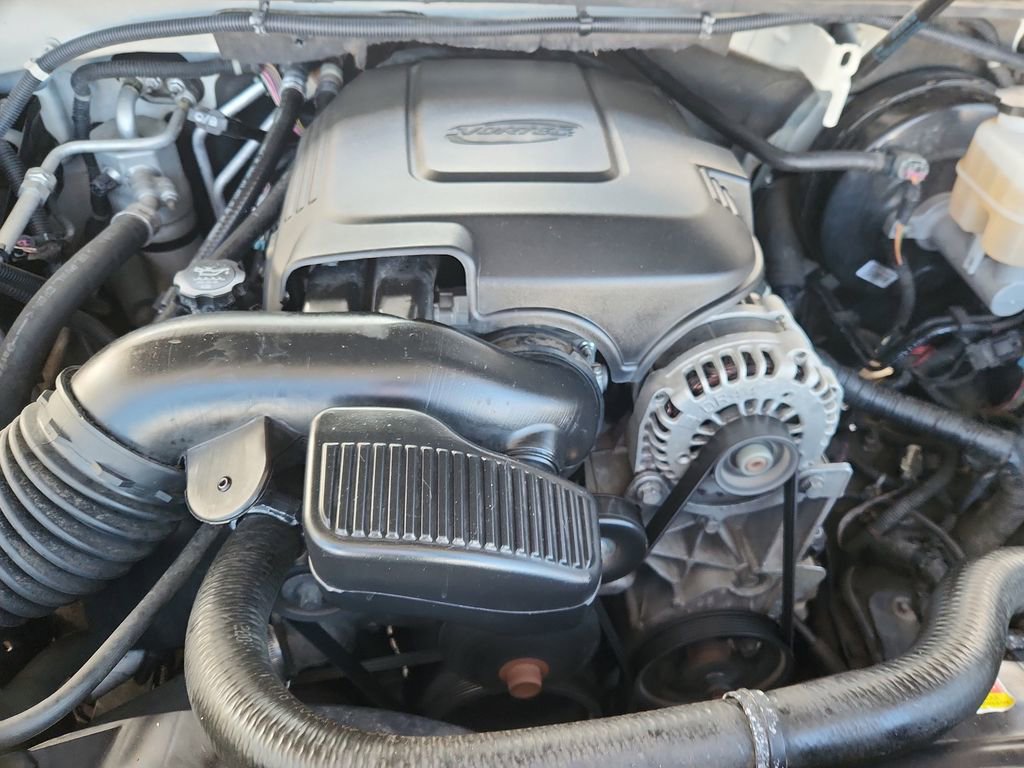 Used 2011 GMC Yukon XL Denali image 20
