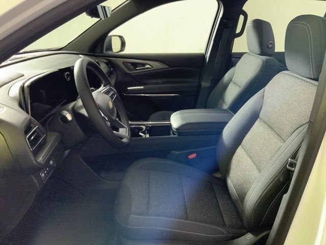 New 2026 Chevrolet Traverse LT w/ Driver Confidence Package image 14