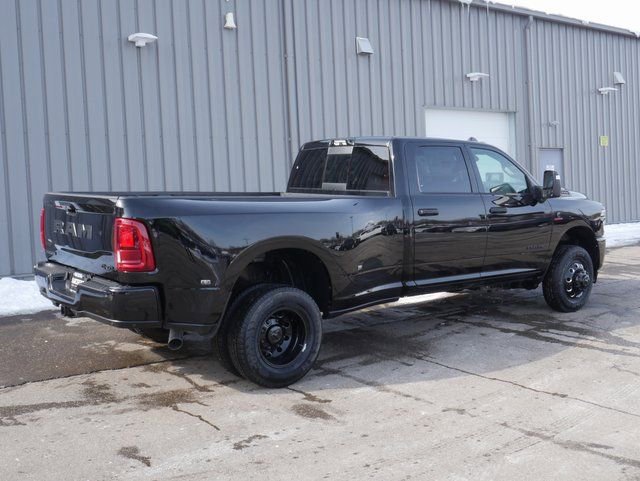 New 2026 RAM 3500 Big Horn AWD/4WD image 12
