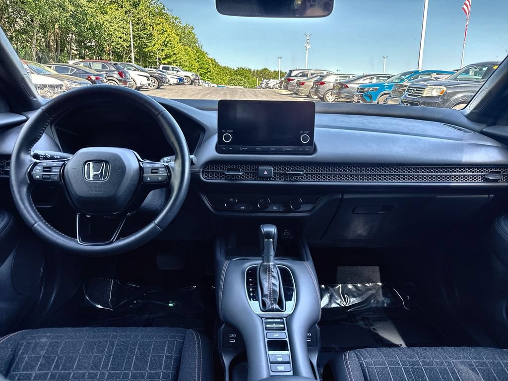 Certified 2024 Honda HR-V Sport image 26